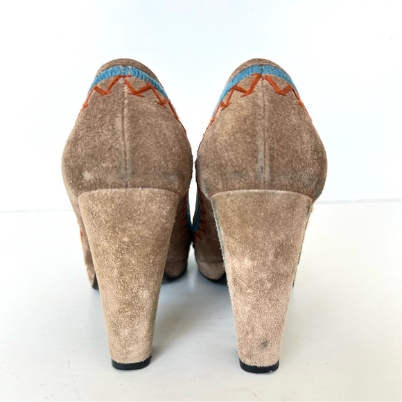 MIU MIU Vintg Taupe Suede Multicolor Embroidery Beaded Platform Pump Heels Sz 39 - Picture 5 of 15